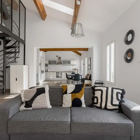 Loft Meynadier By Halldis Apartment